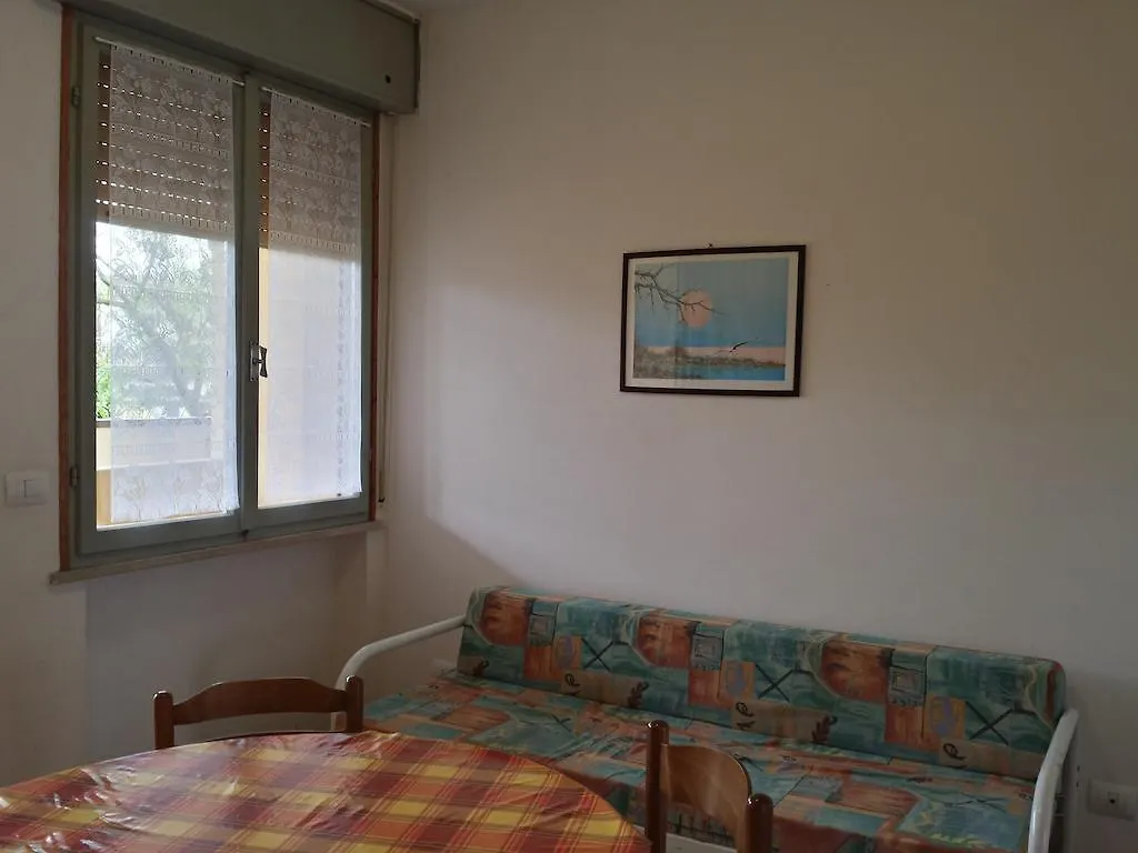Residenza Mosaico Lido Adriano 0*,